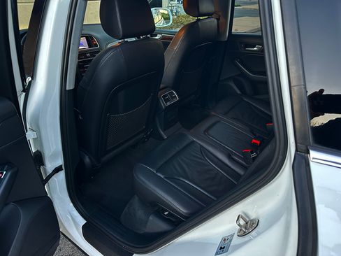 Used 2017 Audi Q5 Premium Plus image 11