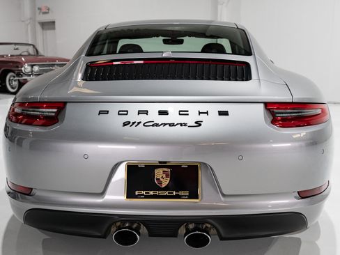 Used 2019 Porsche 911 Carrera S Coupe RWD image 7