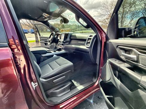 Used 2019 RAM 1500 Big Horn RWD image 10