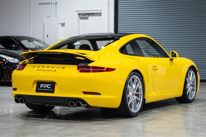 Used 2016 Porsche 911 Carrera S RWD image 15