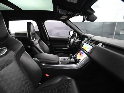 Used 2022 Land Rover Range Rover Sport SVR image 51