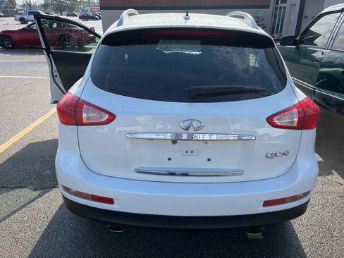 Used 2015 INFINITI QX50 Journey image 17