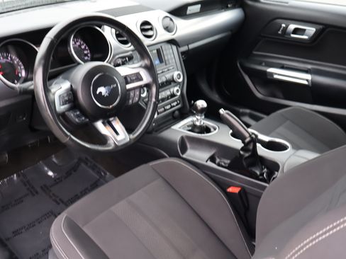 Used 2018 Ford Mustang GT image 14