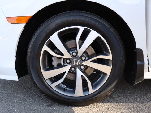 Used 2023 Honda Odyssey Touring image 37