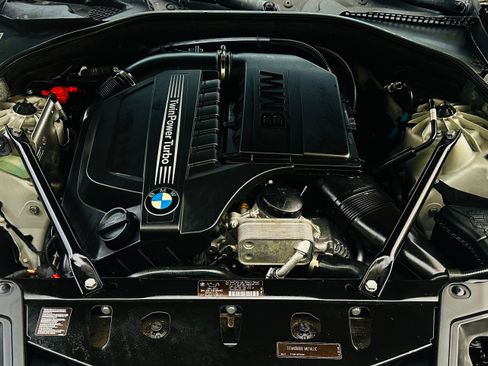 Used 2011 BMW 535i image 38