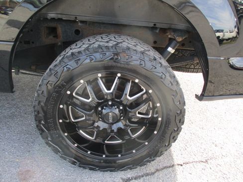 Used 2017 Ford F150 STX image 14