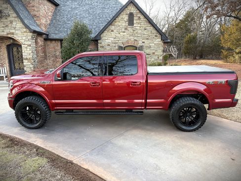 Used 2018 Ford F150 Lariat image 2