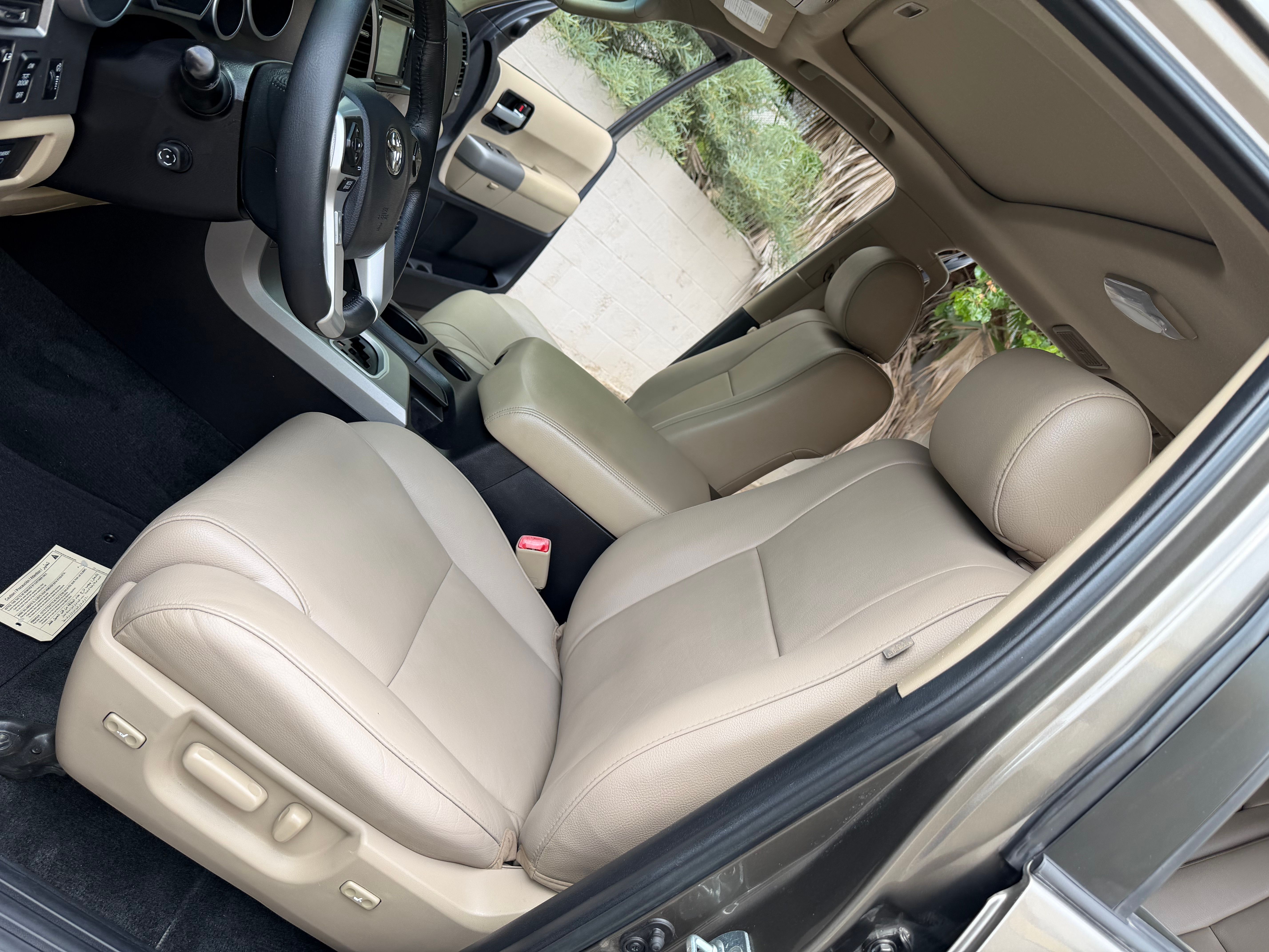 Used 2017 Toyota Sequoia Limited AWD/4WD image 16