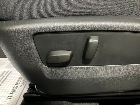 Used 2023 Buick Envision Preferred image 11