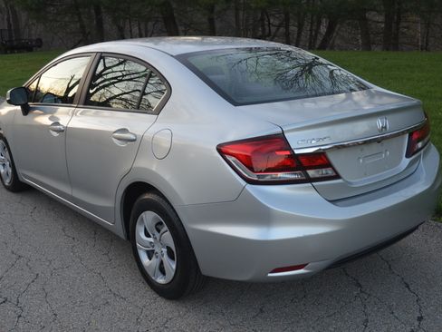 Used 2013 Honda Civic LX image 3