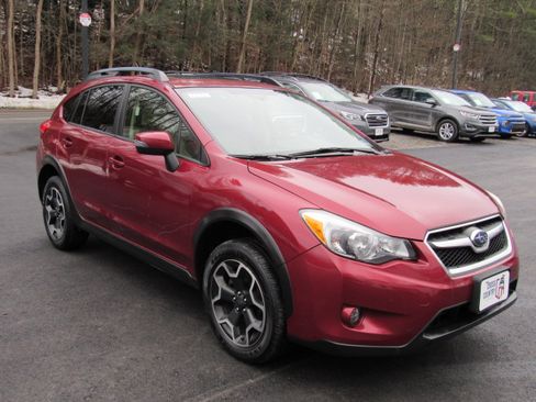 Used 2015 Subaru XV Crosstrek 2.0i Limited image 11