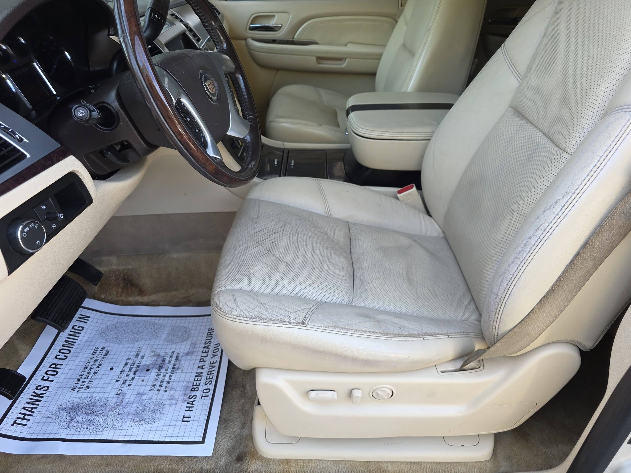 Used 2007 Cadillac Escalade AWD image 14