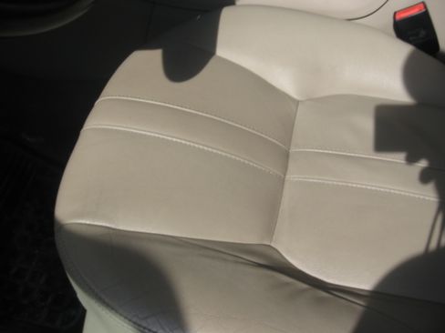 Used 2012 Land Rover LR4 HSE image 9