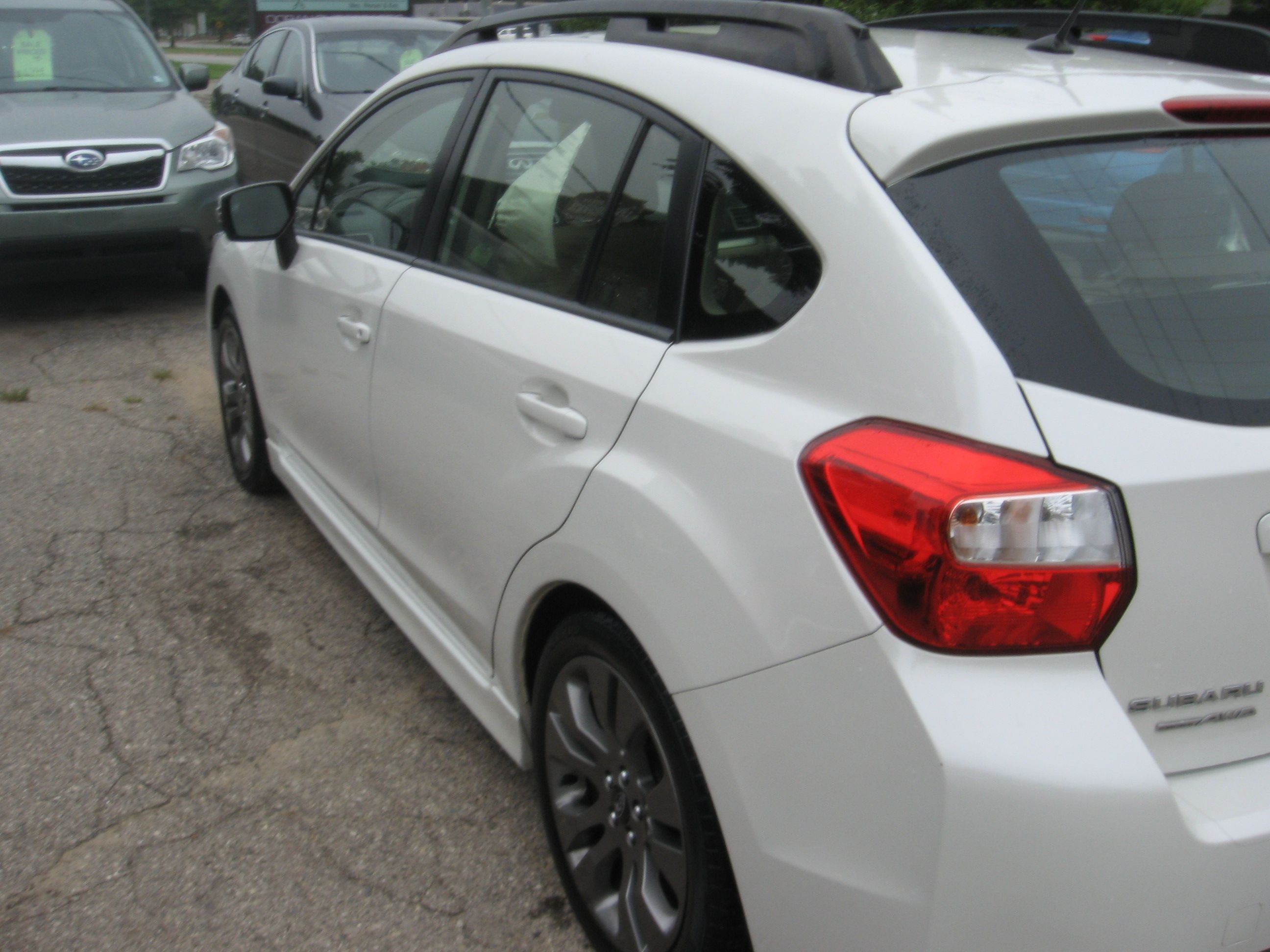 Used 2016 Subaru Impreza 2.0i Sport Premium Hatchback AWD/4WD image 6