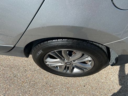 Used 2014 Hyundai Tucson image 5