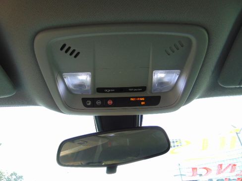 Used 2018 Chevrolet Malibu LS image 23