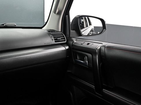 Used 2022 Toyota 4Runner TRD Off-Road Premium image 22