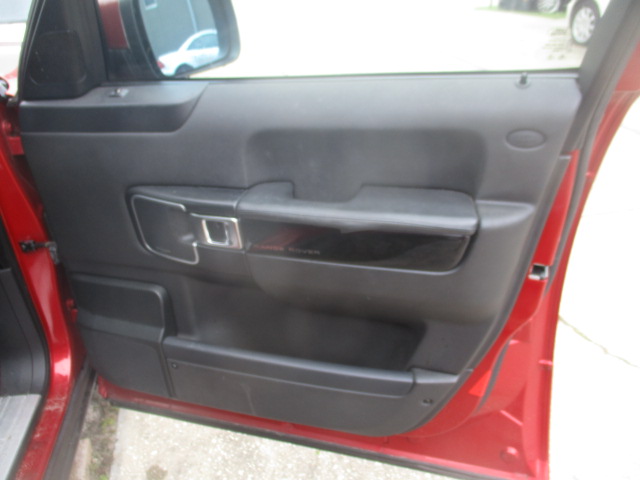 Used 2012 Land Rover Range Rover HSE AWD/4WD image 9