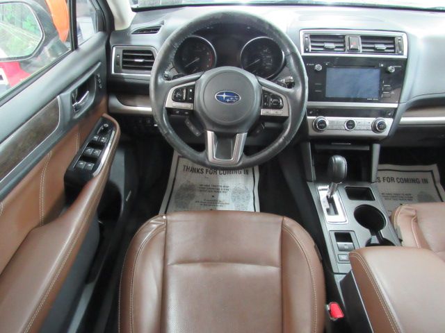 Used 2017 Subaru Outback 2.5i Touring AWD/4WD image 21