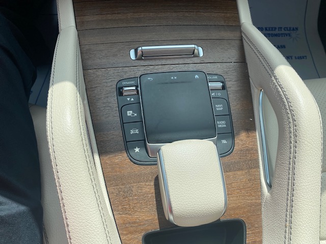 Used 2021 Mercedes-Benz GLE 350 4MATIC image 12