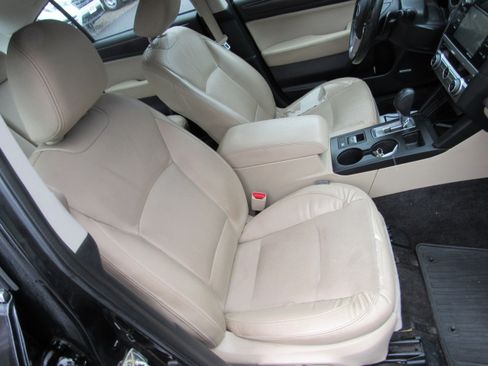 Used 2015 Subaru Legacy 2.5i Limited image 17