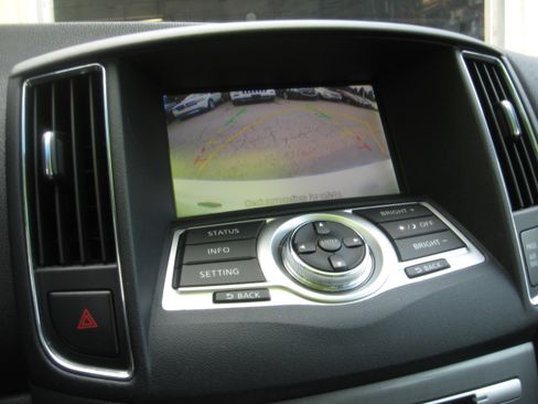 Used 2012 Nissan Maxima SV FWD image 11