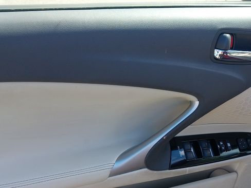 Used 2012 Lexus IS 250 Premium image 11