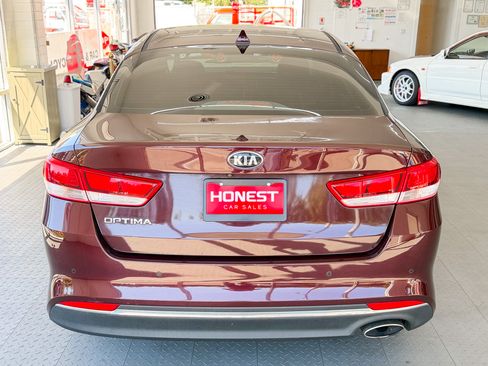 Used 2018 Kia Optima LX FWD image 5