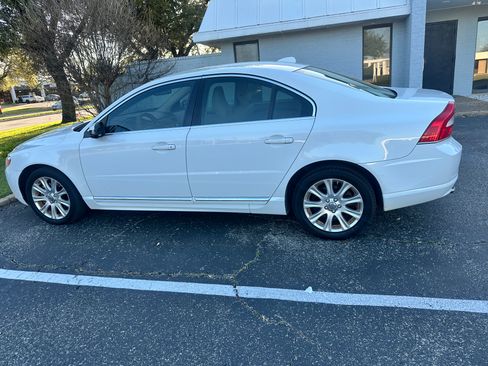 Used 2011 Volvo S80 3.2 image 5