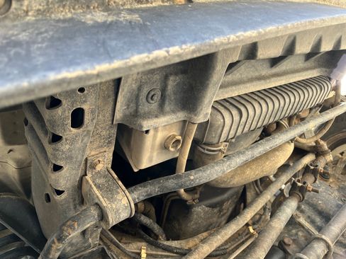 Used 2003 Ford E-350 and Econoline 350 image 25