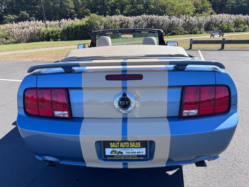 Used 2006 Ford Mustang GT Premium image 23
