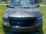 Used 2018 Dodge Grand Caravan image 3