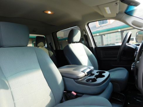 Used 2019 RAM 1500 2WD Quad Cab Classic Tradesman image 17