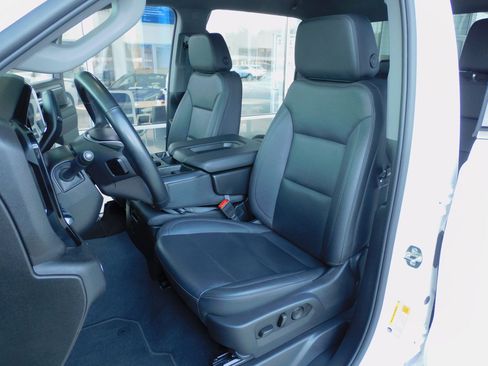 Certified 2025 GMC Sierra 1500 SLT image 21