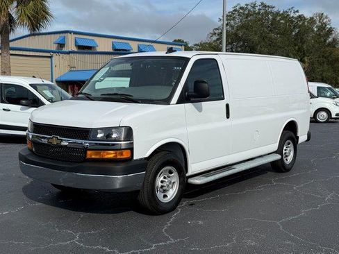 Used 2024 Chevrolet Express 2500 image 2