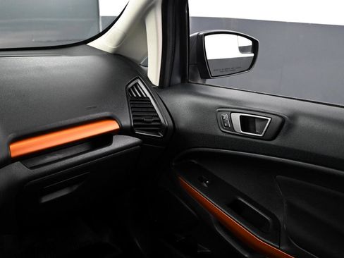 Used 2022 Ford EcoSport SE image 19