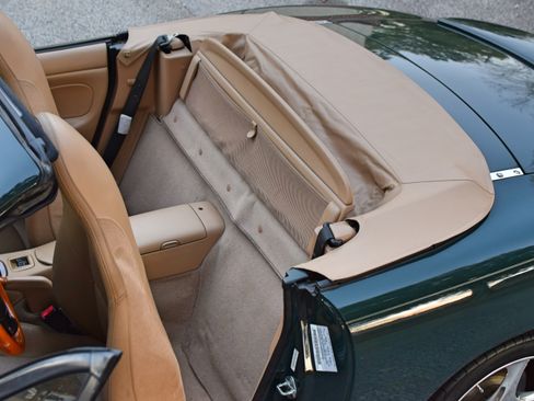 Used 2001 MAZDA MX-5 Miata Special Edition image 37