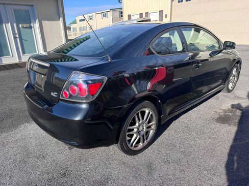 Used 2009 Scion tC image 5