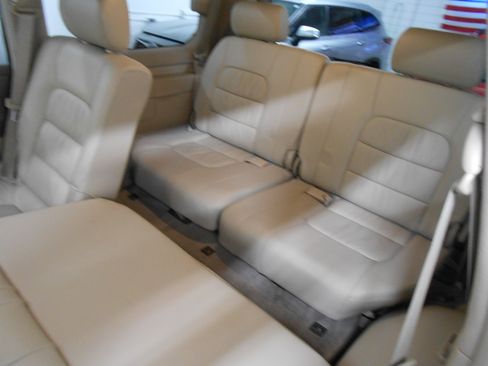 Used 2007 Lexus LX 470 image 12