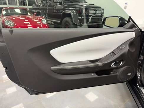 Used 2012 Chevrolet Camaro SS image 17