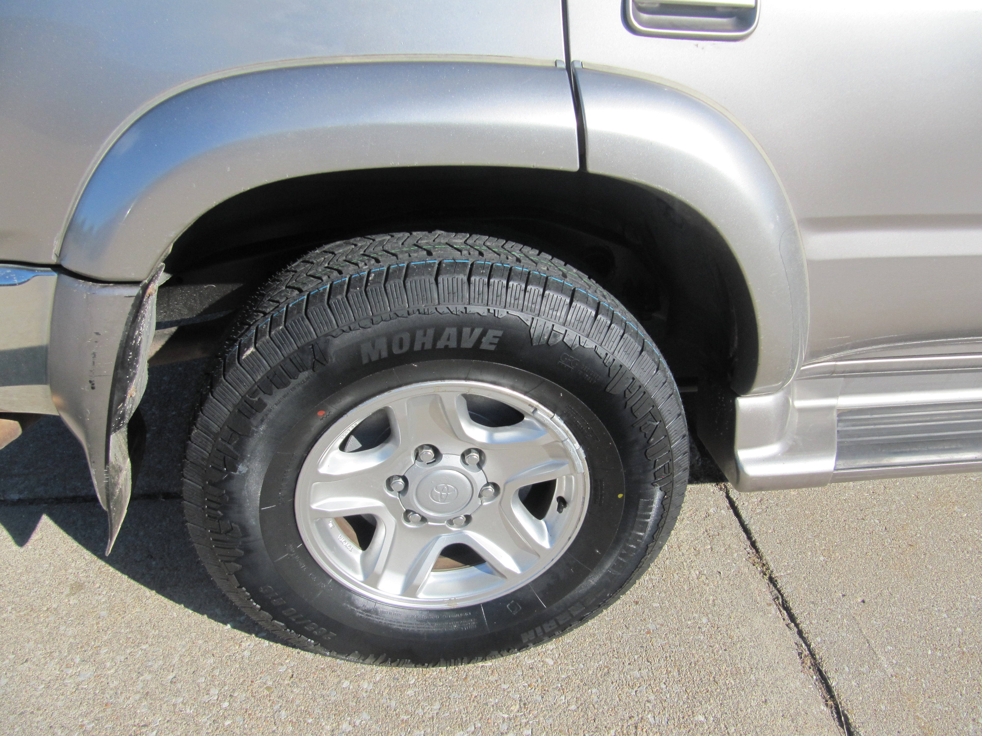 Used 2002 Toyota 4Runner 4WD SR5 image 11