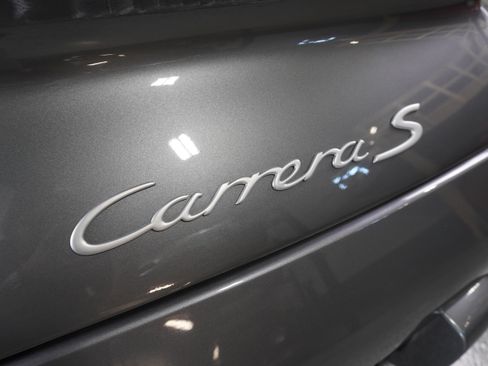 Used 2005 Porsche 911 Carrera S RWD image 15