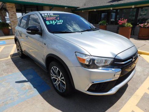 Used 2018 Mitsubishi Outlander Sport FWD image 1