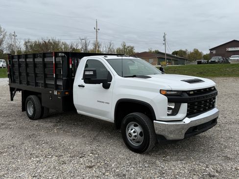 Used 2022 Chevrolet Silverado 3500 W/T image 1