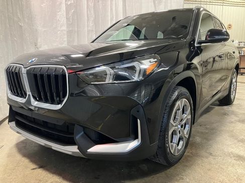 Used 2023 BMW X1 xDrive28i image 4