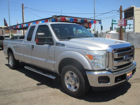 Used 2016 Ford F250 2WD SuperCab Super Duty image 16
