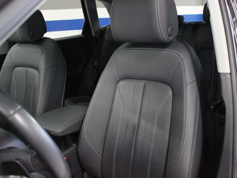 Used 2023 Audi Q5 2.0T Premium image 34