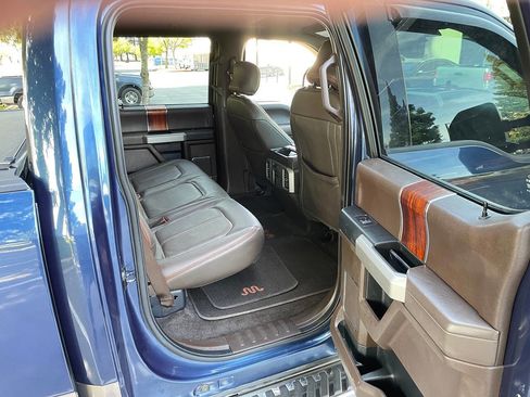 Used 2015 Ford F150 King Ranch image 13
