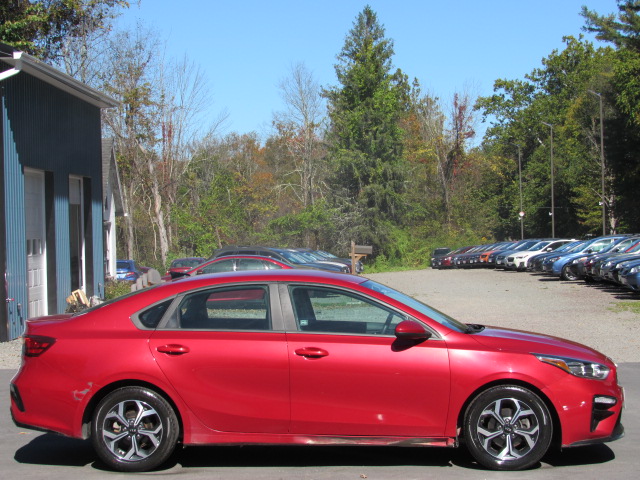Used 2019 Kia Forte Sedan FWD image 11