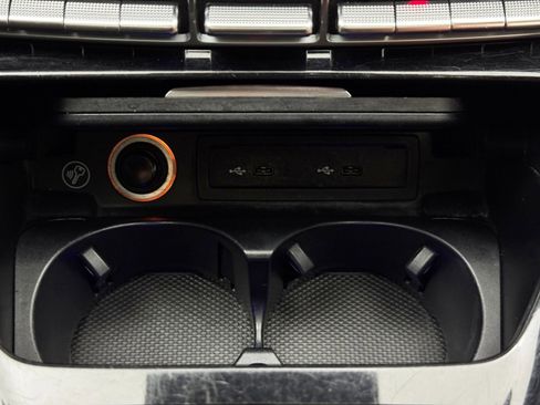 Used 2021 Mercedes-Benz AMG GT 53 image 39